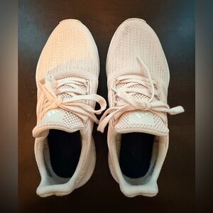 Women’s Adidas Tennis Shoes Swift Run Pink Wonder Quartz